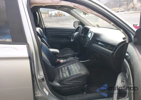 2019 Mitsubishi Outlander Se from USA, damaged, VIN JA4AD3A39KZ042713